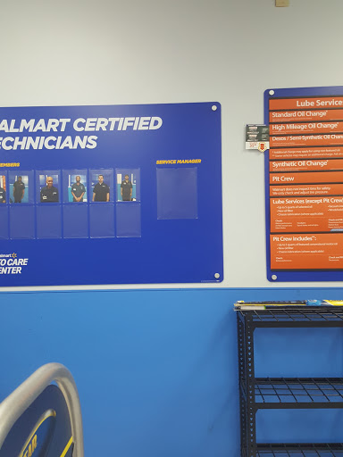 Tire Shop «Walmart Tires & Auto Parts», reviews and photos, 1500 Armory Dr, Franklin, VA 23851, USA
