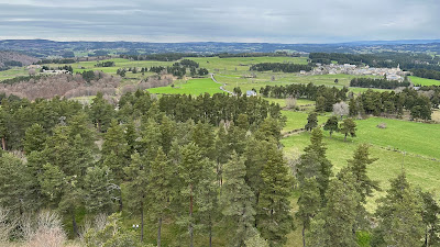 Roc de Peyre à Peyre en Aubrac