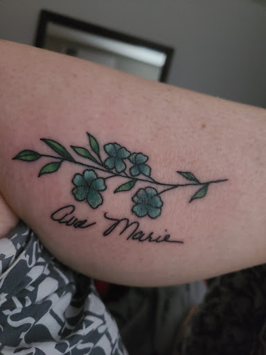 Tattoo Shop «Studio 21 Tattoo Gallery», reviews and photos, 6020 W Flamingo Rd, Las Vegas, NV 89103, USA