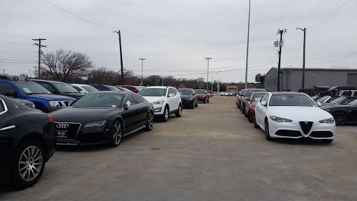 Car Dealer «Alfa Romeo FIAT of McKinney», reviews and photos, 800 N Central Expy, McKinney, TX 75070, USA