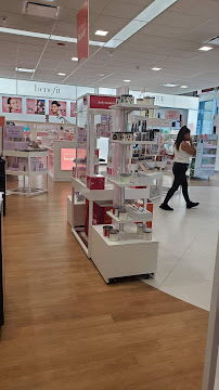 Ulta Beauty - Photo 3 - Car repair in Yonkers, NY, Yonkers