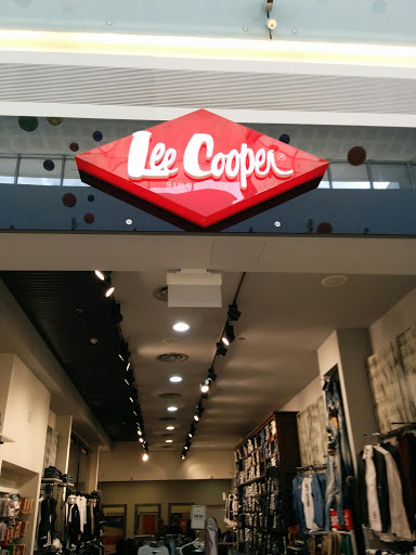 Lee Cooper