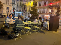 Atmosphère du Restaurant GEGEOR - Caviste & Restaurateur à Paris - n°15