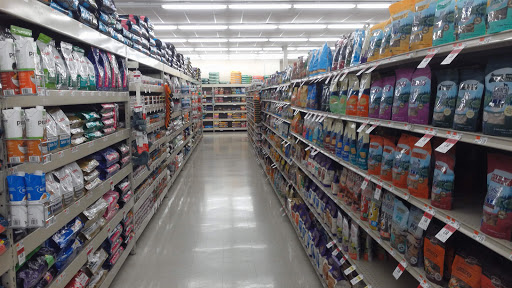 Pet Supply Store «Pet Supplies Plus», reviews and photos, 5555 Youngstown Warren Rd, Niles, OH 44446, USA