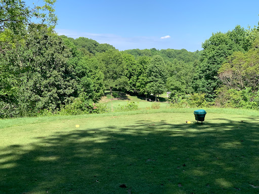 Golf Course «Spring Valley Golf Course», reviews and photos, 5851 Breezehill Rd SW, East Sparta, OH 44626, USA