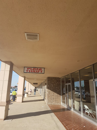 Thrift Store «Plaza Thrift Store», reviews and photos, 135 S Central Expy, McKinney, TX 75070, USA
