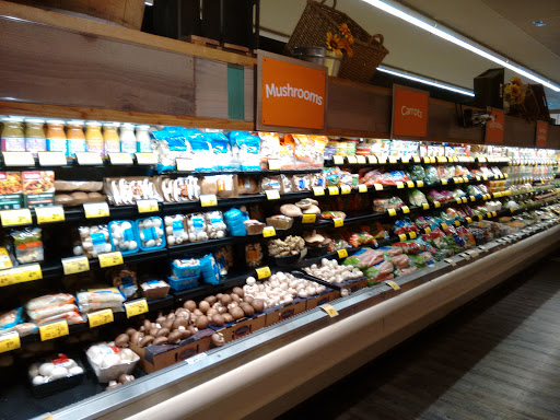 Grocery Store «Safeway», reviews and photos, 653 S State St, Ukiah, CA 95482, USA