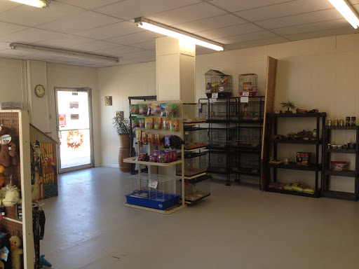 Pet Store «Hillcrest Farms Pet Shop», reviews and photos, 629 S Broadway St, McComb, MS 39648, USA