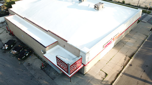 Roofing Contractor «Matthews Roofing», reviews and photos, 3739 W North Ave, Chicago, IL 60647, USA