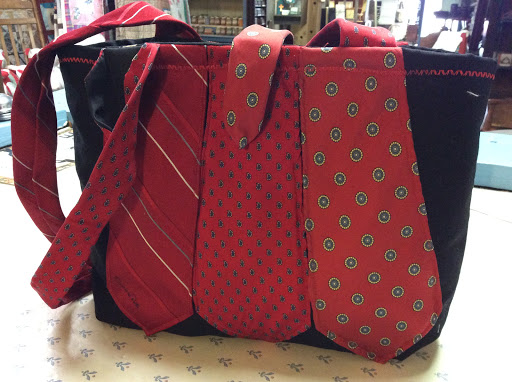 Antique Store «Junction on 3», reviews and photos, 247 N Main St, Rushville, IN 46173, USA