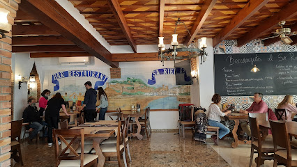 Restaurant pizzeria Sa riera - Rambla Pau Casals, 2, 17320 Tossa de Mar, Girona, Spain