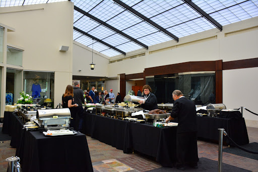 Jewelry Store «Borsheims Fine Jewelry», reviews and photos, 120 Regency Pkwy, Omaha, NE 68114, USA