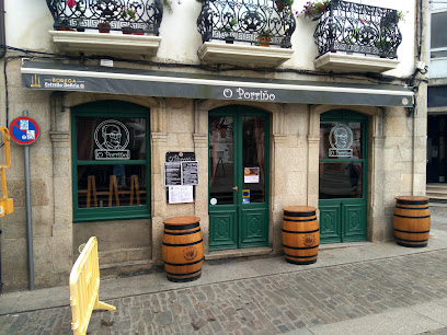 Bar O Porriño - Praza do Concello, 27740 Mondoñedo, Lugo, Spain