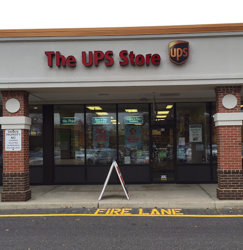Shipping and Mailing Service «The UPS Store», reviews and photos, 957 NJ-33 #12, Trenton, NJ 08690, USA