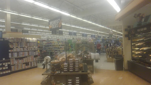 Grocery Store «Giant Food Stores», reviews and photos, 801 S 25th St, Easton, PA 18045, USA