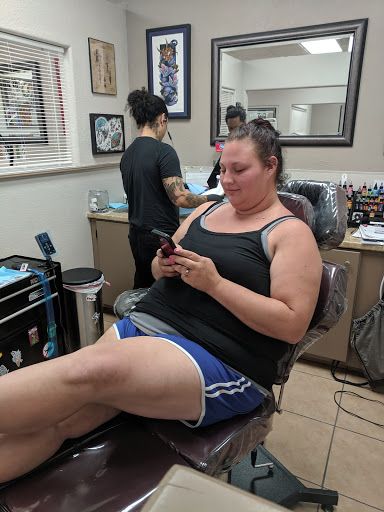 Tattoo Shop «Island Ink Tattoo», reviews and photos, 1215 Miracle Strip Pkwy SE, Fort Walton Beach, FL 32548, USA