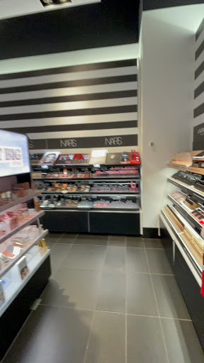 Cosmetics Store «SEPHORA», reviews and photos, 335 The Bridge St #117, Huntsville, AL 35806, USA