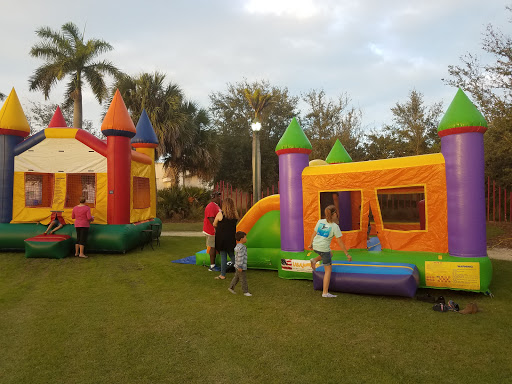 Community Center «Jaco Pastorius Park Community Center», reviews and photos, 1098 NE 40th Ct, Oakland Park, FL 33334, USA