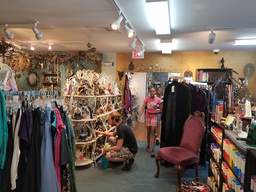 Book Store «Phoenix & Dragon Bookstore», reviews and photos, 5531 Roswell Rd NE, Sandy Springs, GA 30342, USA