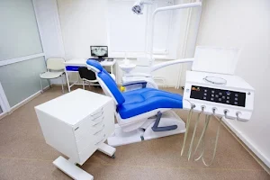 Стоматологическая клиника «Ультра-Дент» | метро Геологическая image