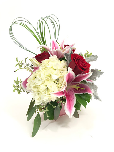 Florist «Relles Florist», reviews and photos, 2400 J St, Sacramento, CA 95816, USA