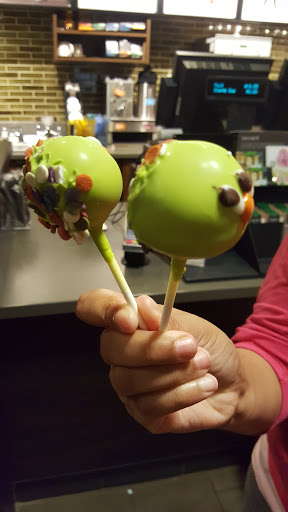 Coffee Shop «Starbucks», reviews and photos, 622 George Washington Hwy, Lincoln, RI 02865, USA