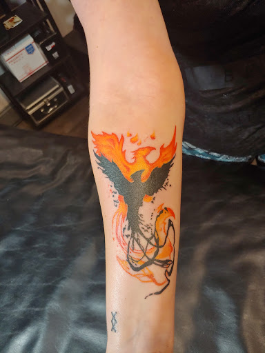 Tattoo Shop «138 Tattoo», reviews and photos, 1696 George Washington Memorial Hwy, Gloucester Point, VA 23062, USA