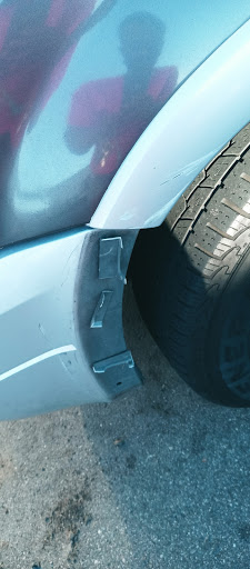 Auto Body Shop «South Bay Body Shop», reviews and photos, 546 W 6th St, San Pedro, CA 90731, USA