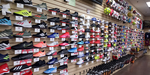 Soccer Store «The Soccer Edge», reviews and photos, 936 Roosevelt Rd, Glen Ellyn, IL 60137, USA