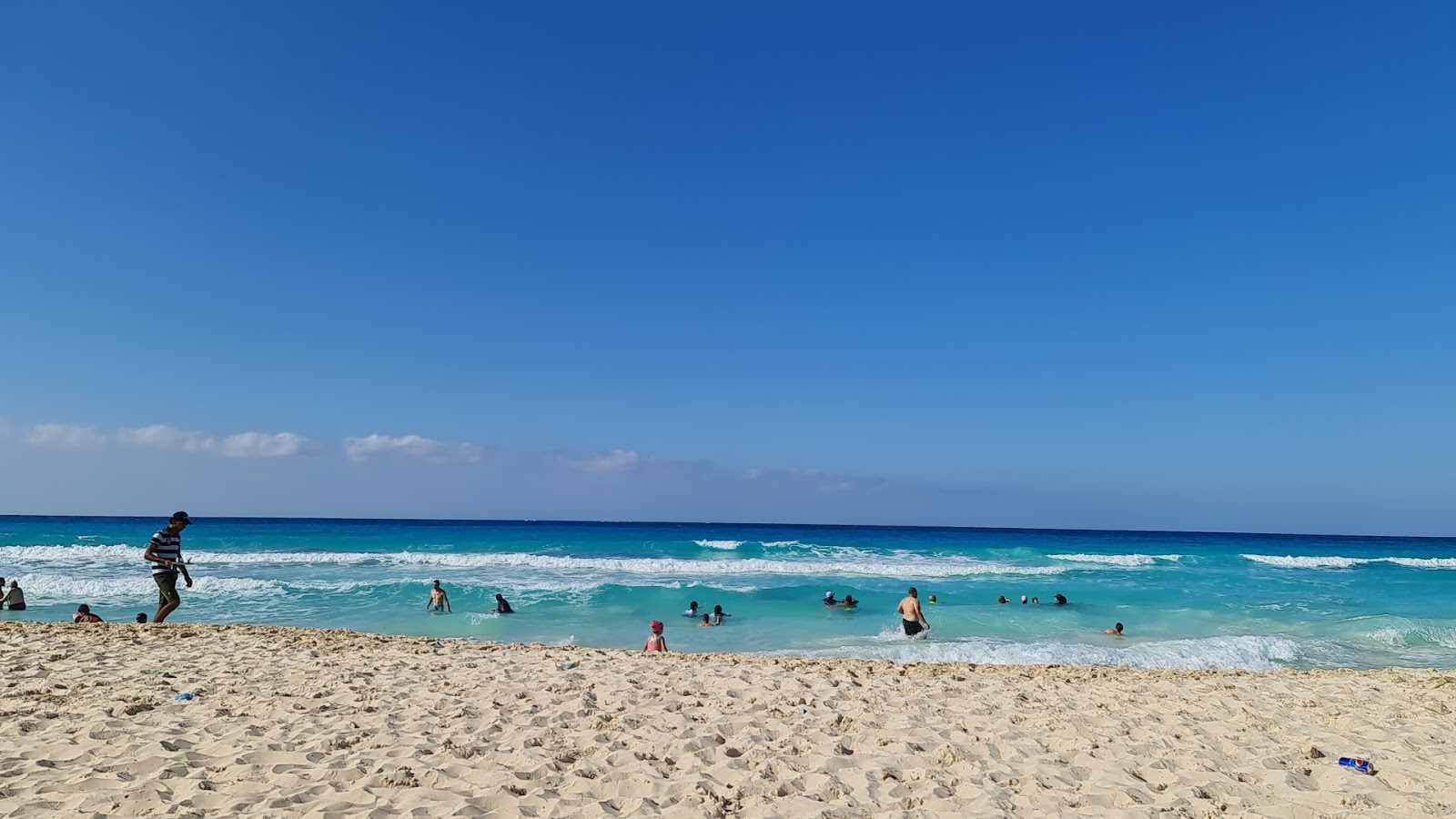 La Bella Lagoon Beach'in fotoğrafı biraz temiz temizlik seviyesi ile