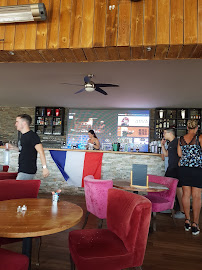 Atmosphère du Restaurant français Le Golfe Plage à Six-Fours-les-Plages - n°14