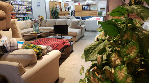 Department Store «Blessingdales Thrift Shop», reviews and photos, 1148 Sunrise Hwy, Amityville, NY 11701, USA