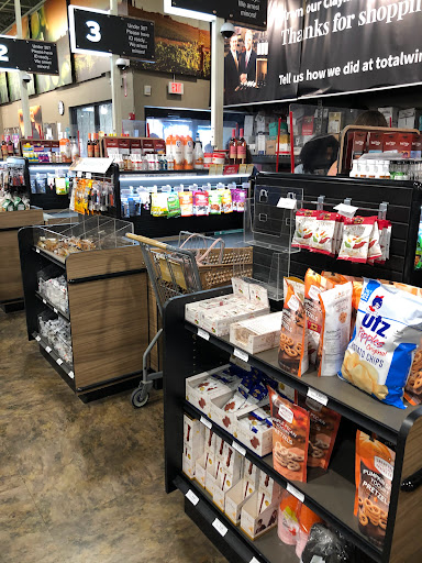 Wine Store «Total Wine & More», reviews and photos, 691 Naamans Rd, Claymont, DE 19703, USA