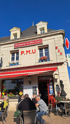 P.M.U Bar Tabac Vape Pl. Jeanne de Laval, 49350 Gennes-Val-de-Loire