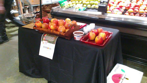 Grocery Store «Schnucks», reviews and photos, 12332 Manchester Rd, Saint Louis, MO 63131, USA