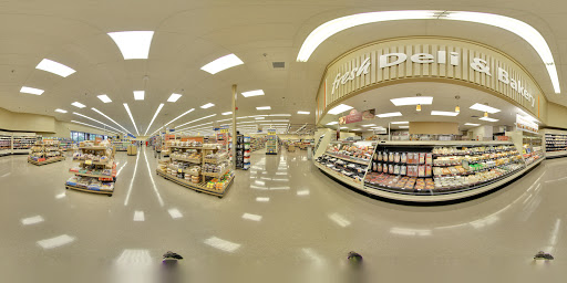 Grocery Store «Food Lion», reviews and photos, 2432 S 17th St, Wilmington, NC 28401, USA