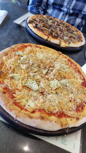 Anmeldelser af Pizza Calabria i Indre By - Pizza