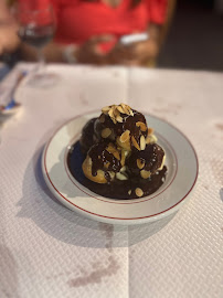 Profiterole du Restaurant de grillades à la française Le Relais de l'Entrecôte à Paris - n°11