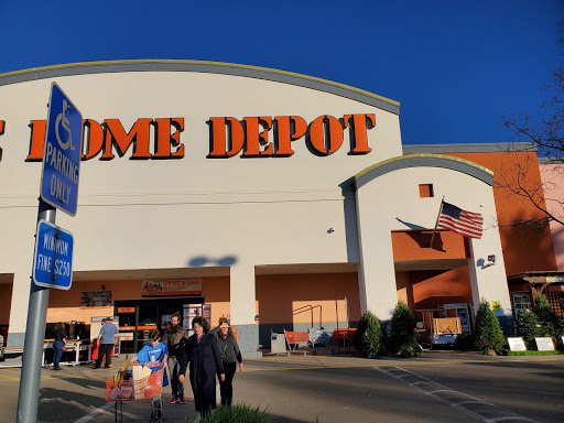 Shopping Mall «Ravenswood Shopping Center», reviews and photos, E Bayshore Rd, Palo Alto, CA 94303, USA