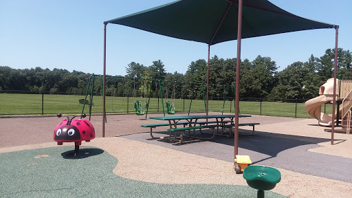 Playground «Haskell Field», reviews and photos, 40 Fairbank Rd, Sudbury, MA 01776, USA