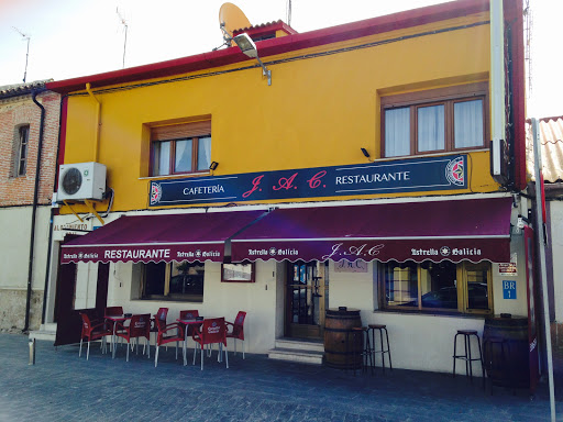 Información y opiniones sobre Restaurante J. A. C. de Sardón De Duero