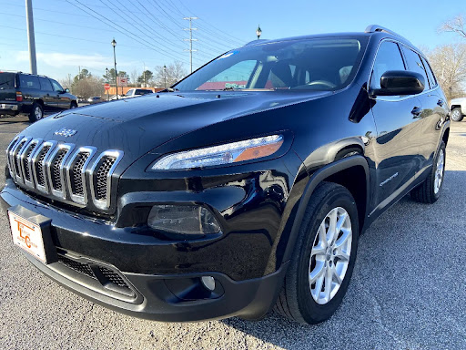 Used Car Dealer «Tom Leitch Auto Center, Inc.», reviews and photos, 125 W Main St, Parsons, TN 38363, USA