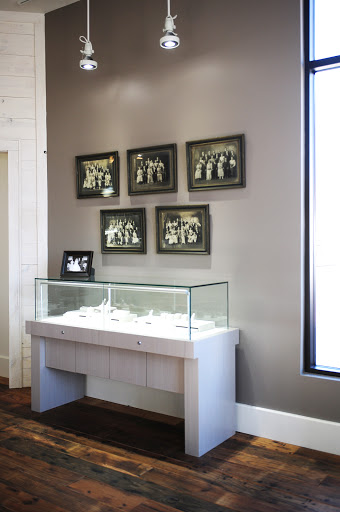 Jewelry Designer «Tara & Co. Diamonds», reviews and photos, 2719 E Race Ave, Searcy, AR 72143, USA