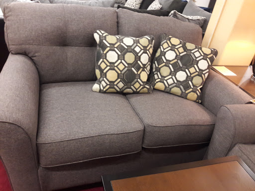 Furniture Store «Casa Linda Furniture», reviews and photos, 116 N Broadway, Santa Ana, CA 92701, USA