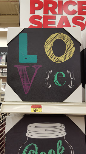 Craft Store «Michaels», reviews and photos, 701 N Milwaukee Ave #208, Vernon Hills, IL 60061, USA