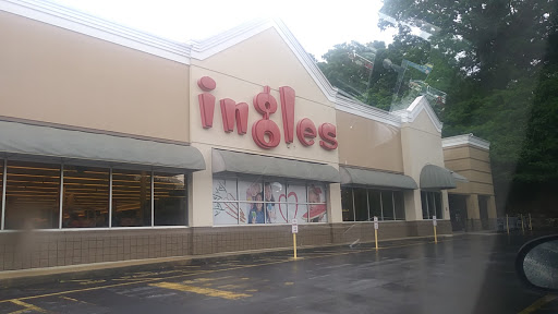 Grocery Store «Ingles Markets Inc.», reviews and photos, 7 New Leicester Hwy, Asheville, NC 28806, USA