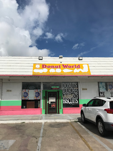 Donut Shop «Donut World», reviews and photos, 2317 Ayers St, Corpus Christi, TX 78404, USA