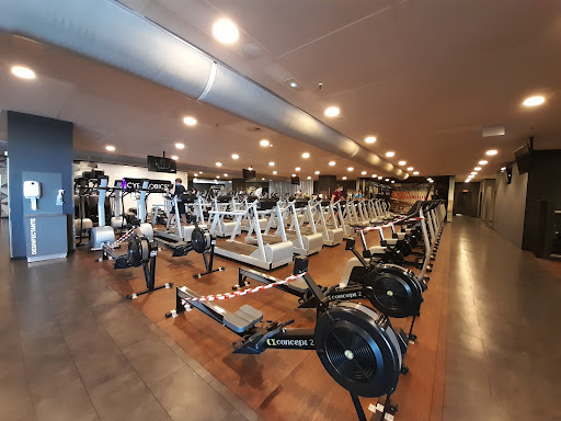 Gimnasio McFIT Valencia - Burjassot en Burjassot, Valencia