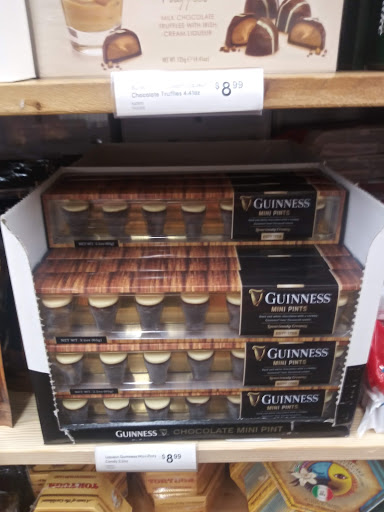 Shopping Mall «Old Town Shopping Center», reviews and photos, 5500 Greenville Ave, Dallas, TX 75206, USA