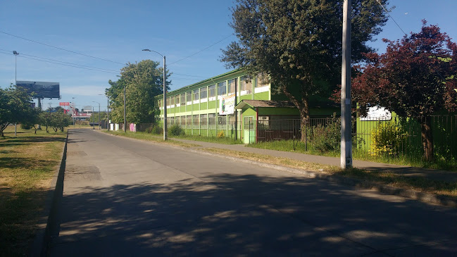 Opiniones de Escuela Las Quilas D 532 en Temuco - Escuela